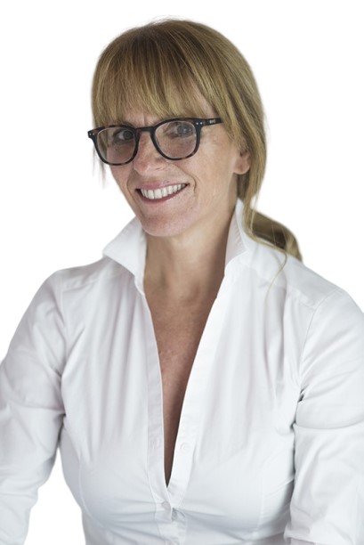 Vivi Kleisner AR294 profile, Argentina local specialist